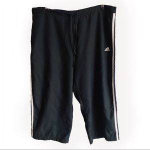adidas Pants - Adidas | 3-Stripe Black Cropped Sweatpants XL adidas Pants - Adidas | 3-Stripe Black Cropped Sweatpants XL